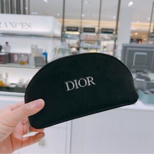 Dior Black Velvet Makeup Bag – Elegant & Luxurious